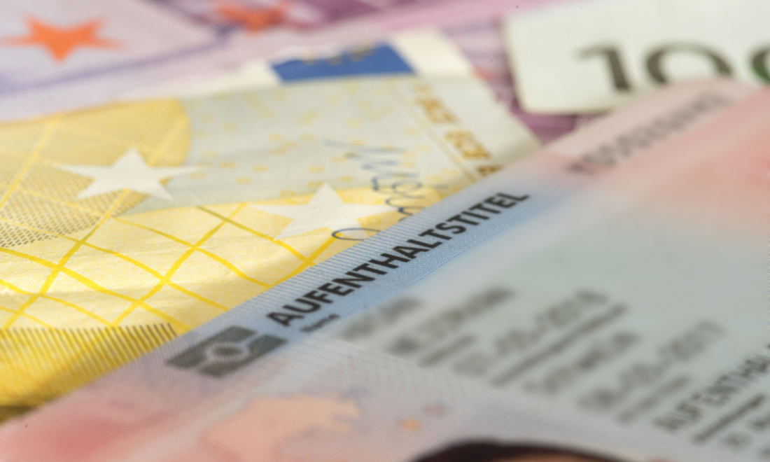 Munich immigration office employees accused of bribery