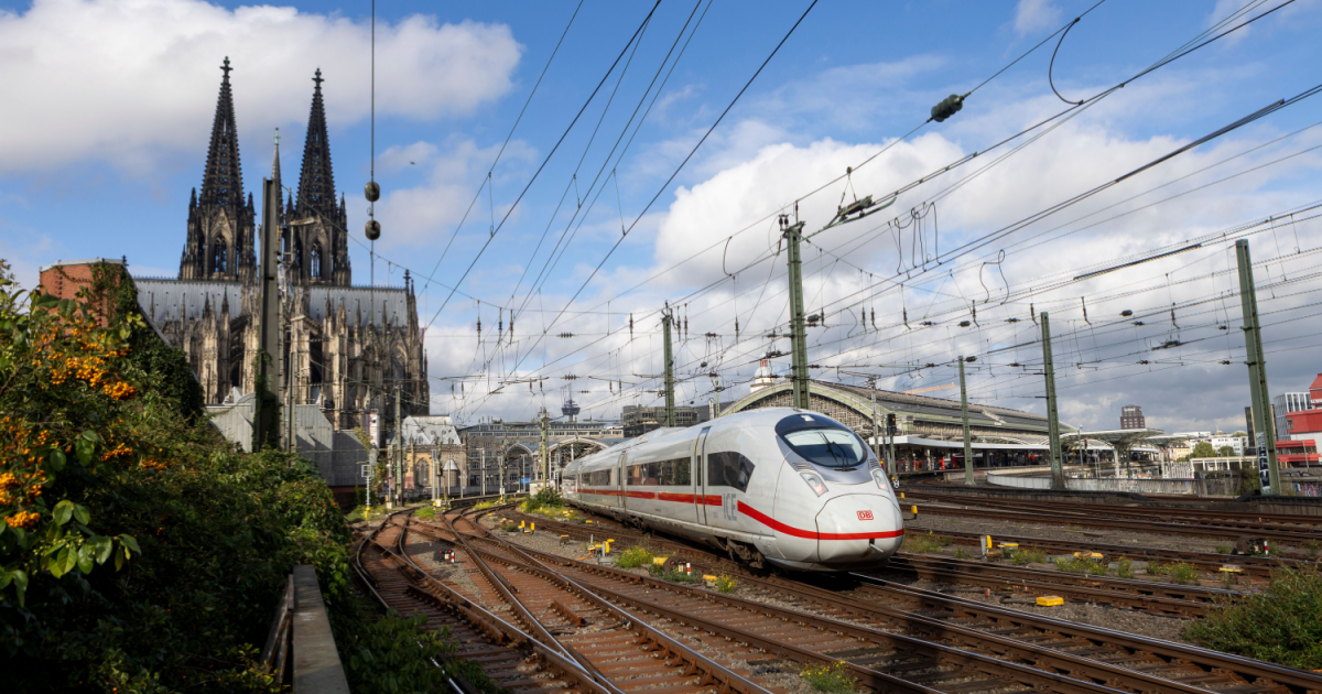 Cologne Hauptbahnhof to close until November 24