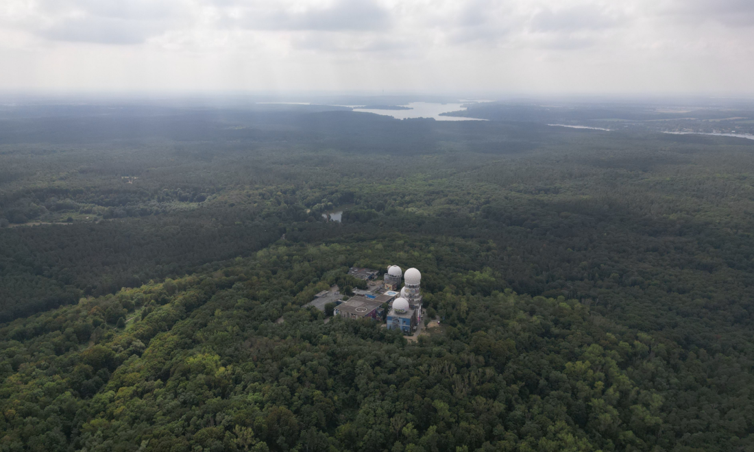 New Christmas market opens on Berlin’s Teufelsberg
