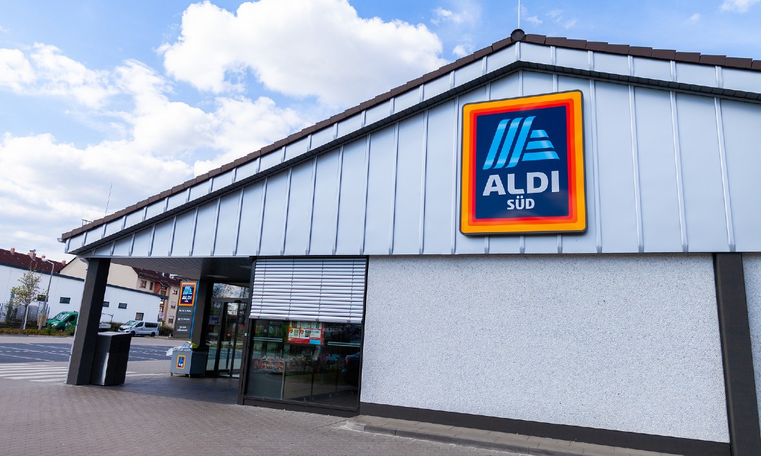 Aldi decides to grow herbs directly in their supermarkets