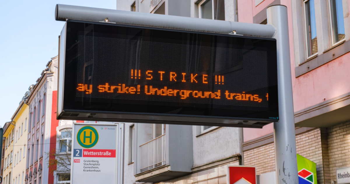 Nationwide strike to shutdown German public transport on Monday