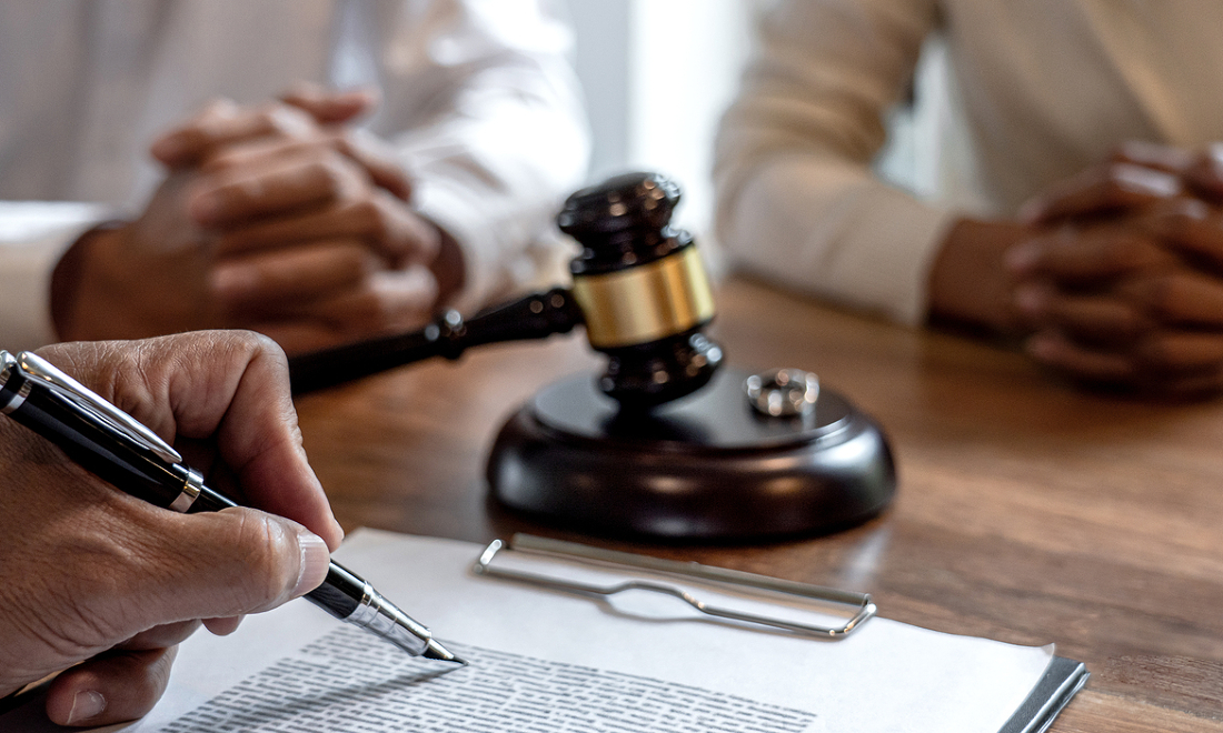 Divorce in Germany: Procedure, costs, asset divisions and spousal rights