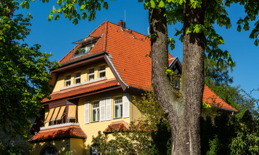 Private household assets reach record high in Germany