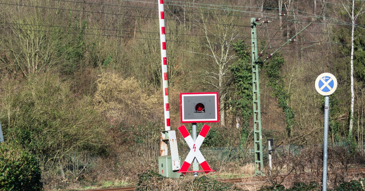 Train derails in southern Germany, killing at least 3 people