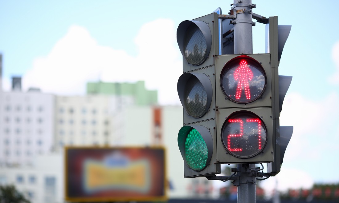 An expat survival guide to crossing the road in Germany