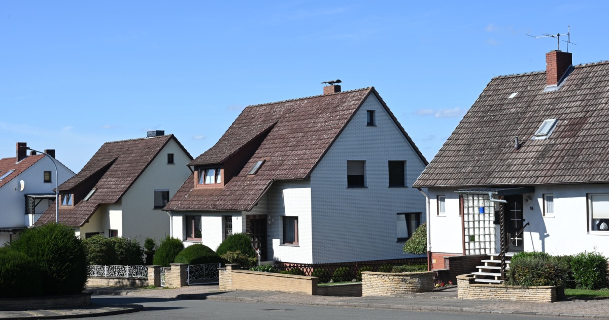 Buying a house in Germany still unaffordable for many, report finds