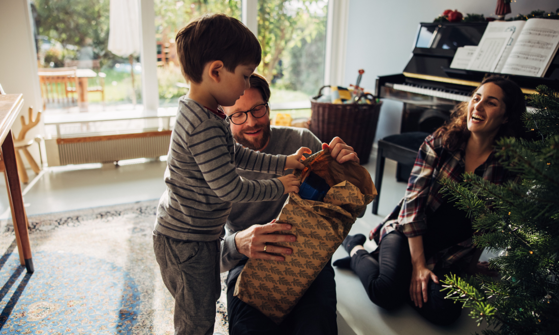 When is the 2023 deadline to post your Christmas presents from Germany?