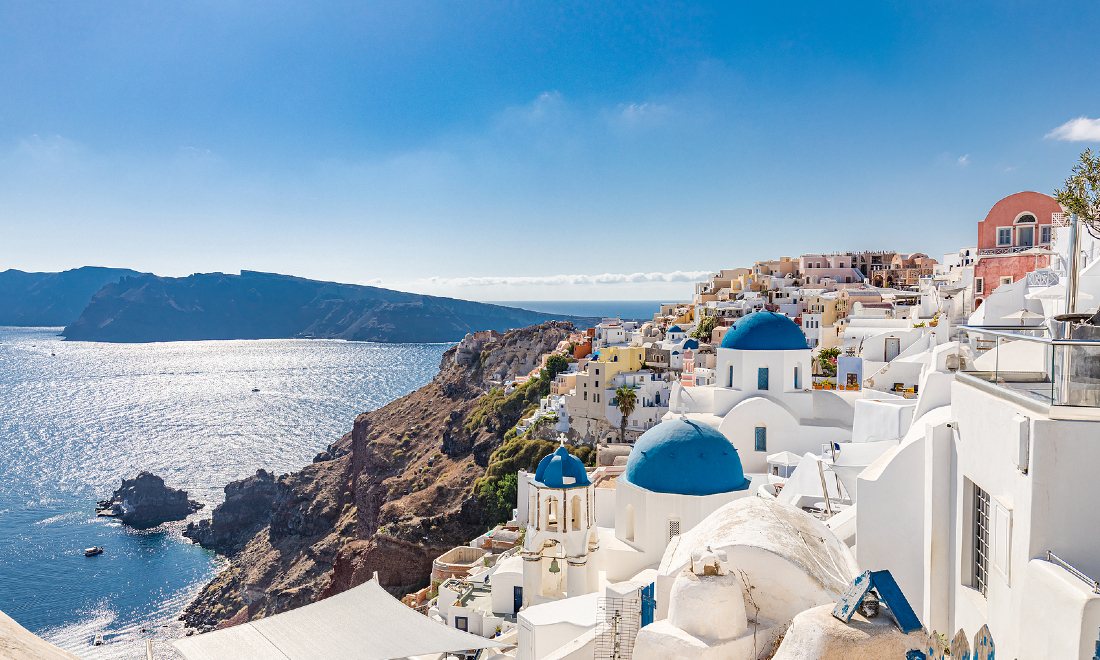 Greece tells Germans to "come here for winter" to escape rising costs