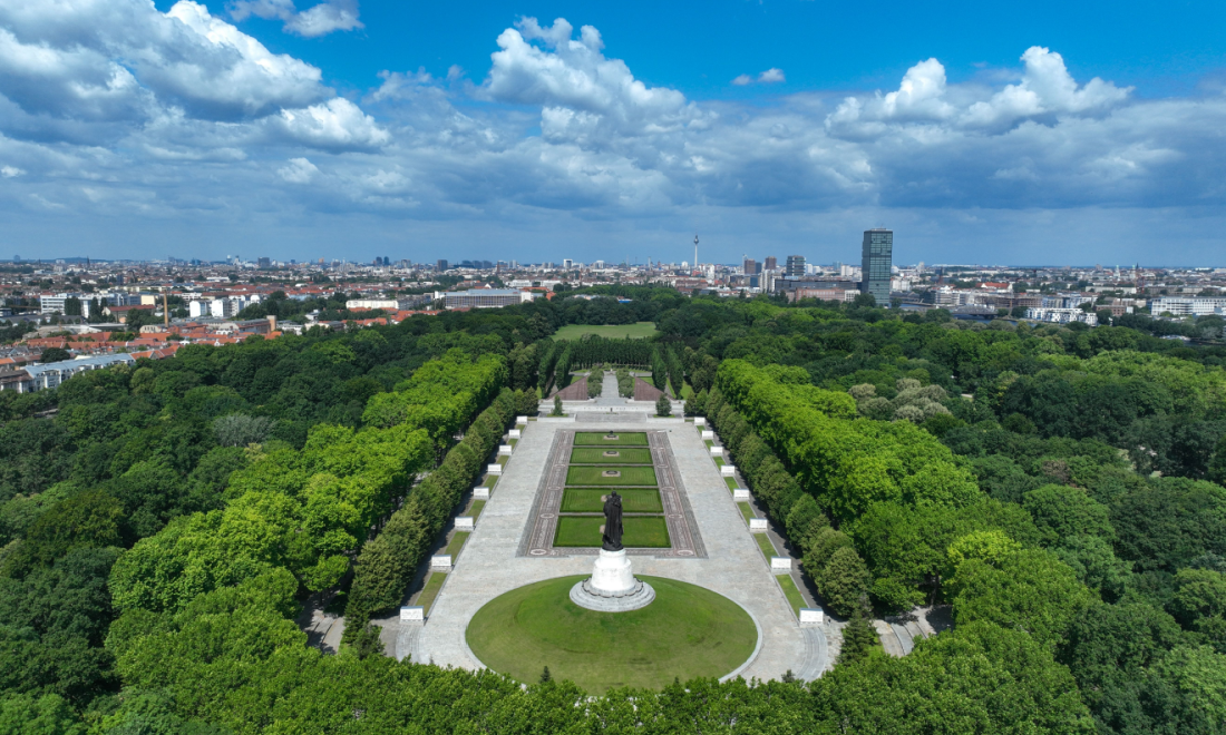 How is Germany recognising 80 years since the end of WWII?