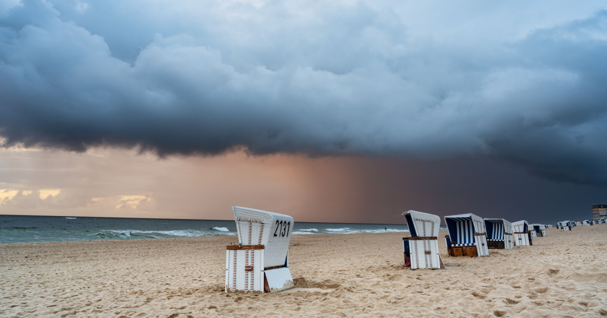 DWD issues level 3 storm warning for northeastern Germany